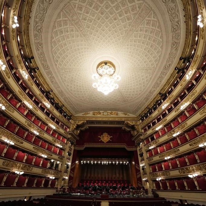 Italy's La Scala opens season to Ukrainian protests